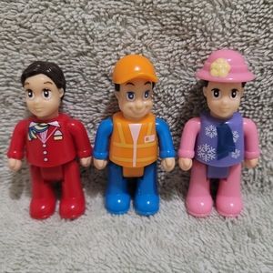 LOT of 3 Hap-P-Kid Little Learners 2 Men & 1 Woman Teacher Figures 3" Tall.